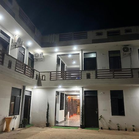 Hotel Shyam Sarover And Restaurant Ringas Extérieur photo