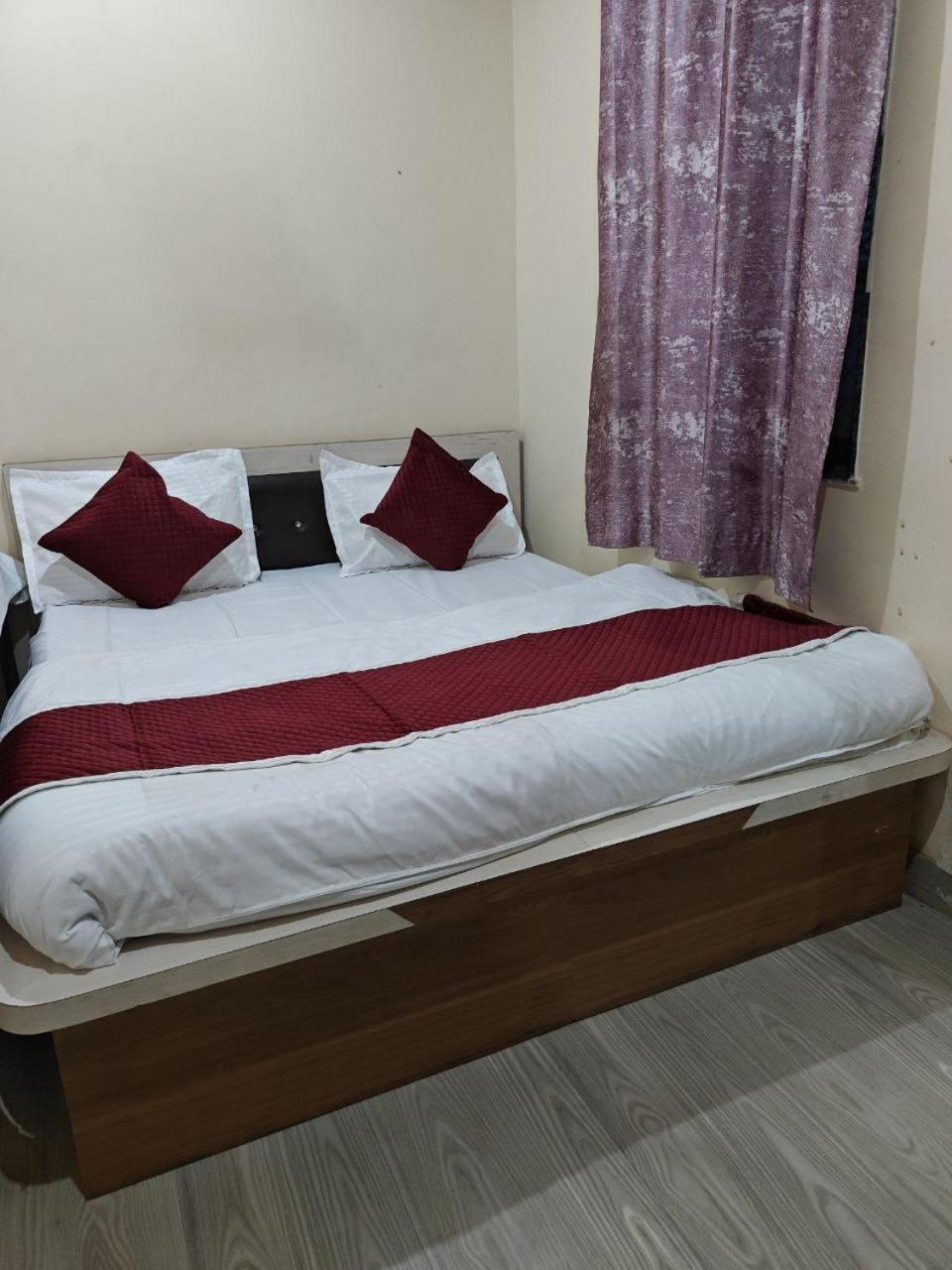 Hotel Shyam Sarover And Restaurant Ringas Extérieur photo
