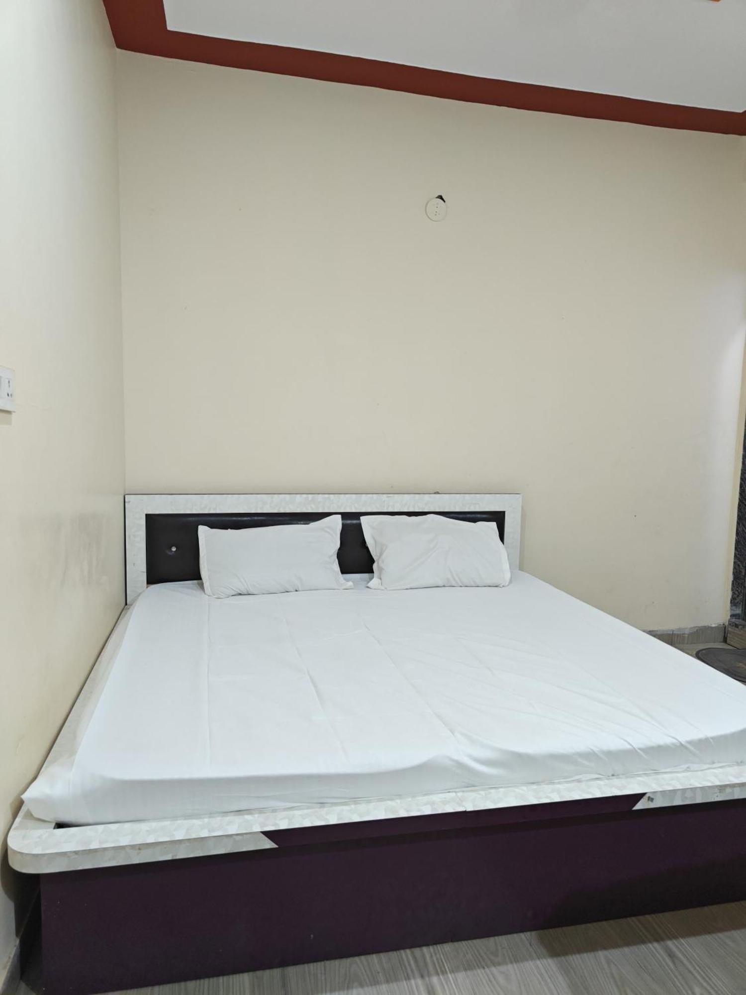 Hotel Shyam Sarover And Restaurant Ringas Extérieur photo